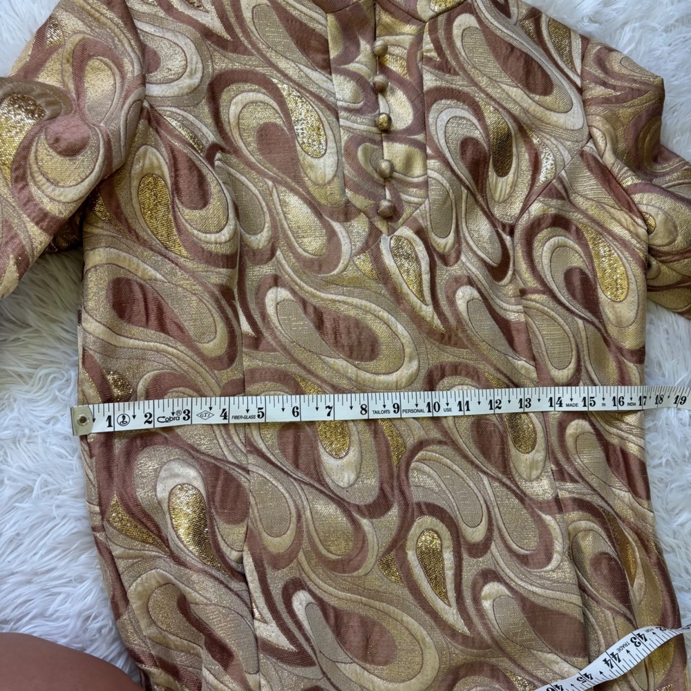 Vintage ILGWU Gold Brocade Dress Size 12 Fits Small Medium Faux Fur Trim Mod 60s - Picture 13 of 14